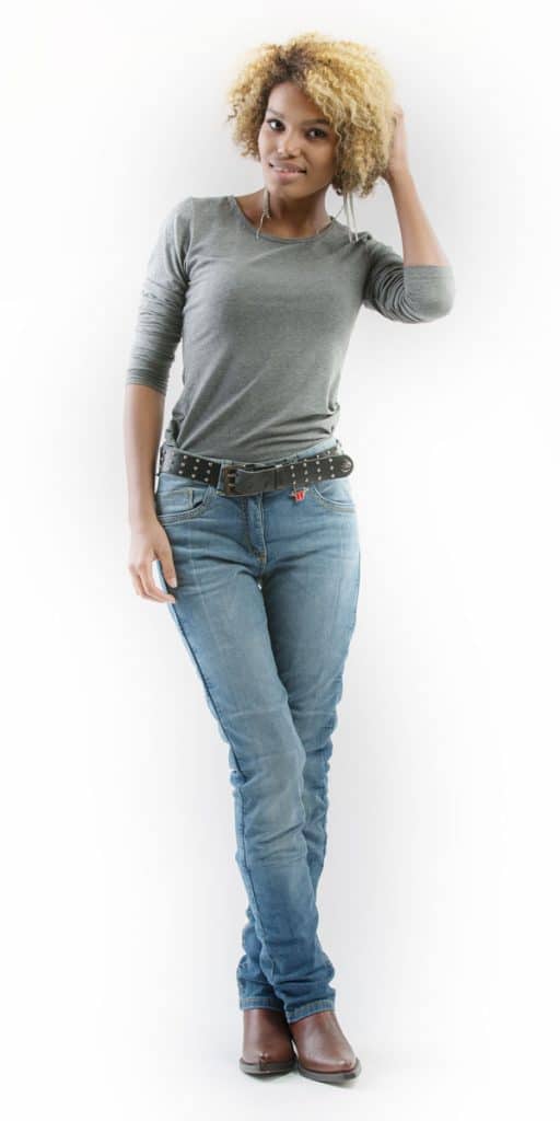 stella-wearing-front